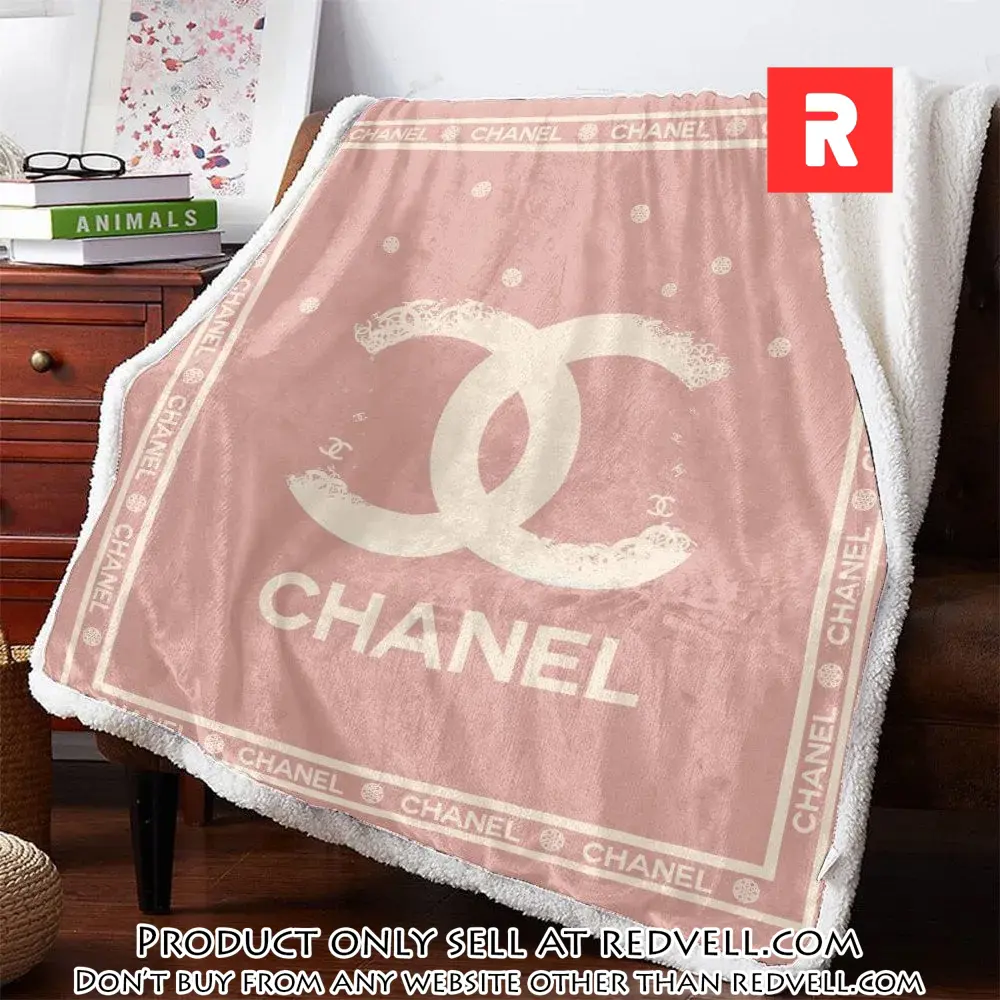 Chanel pinky luxury brand premium blanket fleece home decor special gift for family friend rv3906008
